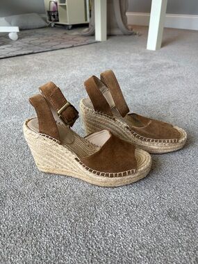 Kenneth Cole Brown Espadrille Wedge Sandals - size 6